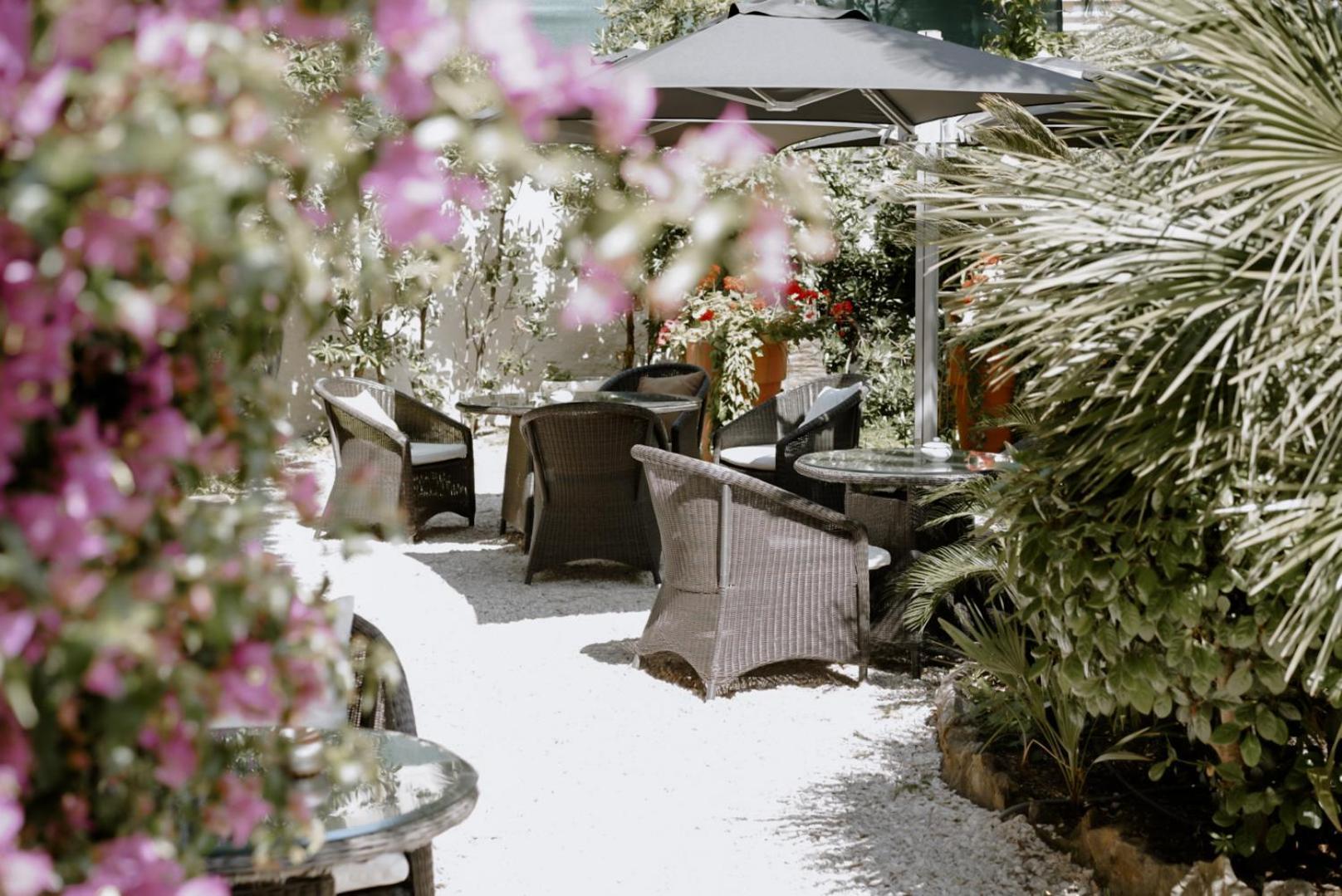 Idéal Séjour - Hôtel de Charme et Atypique Cannes Exterior foto