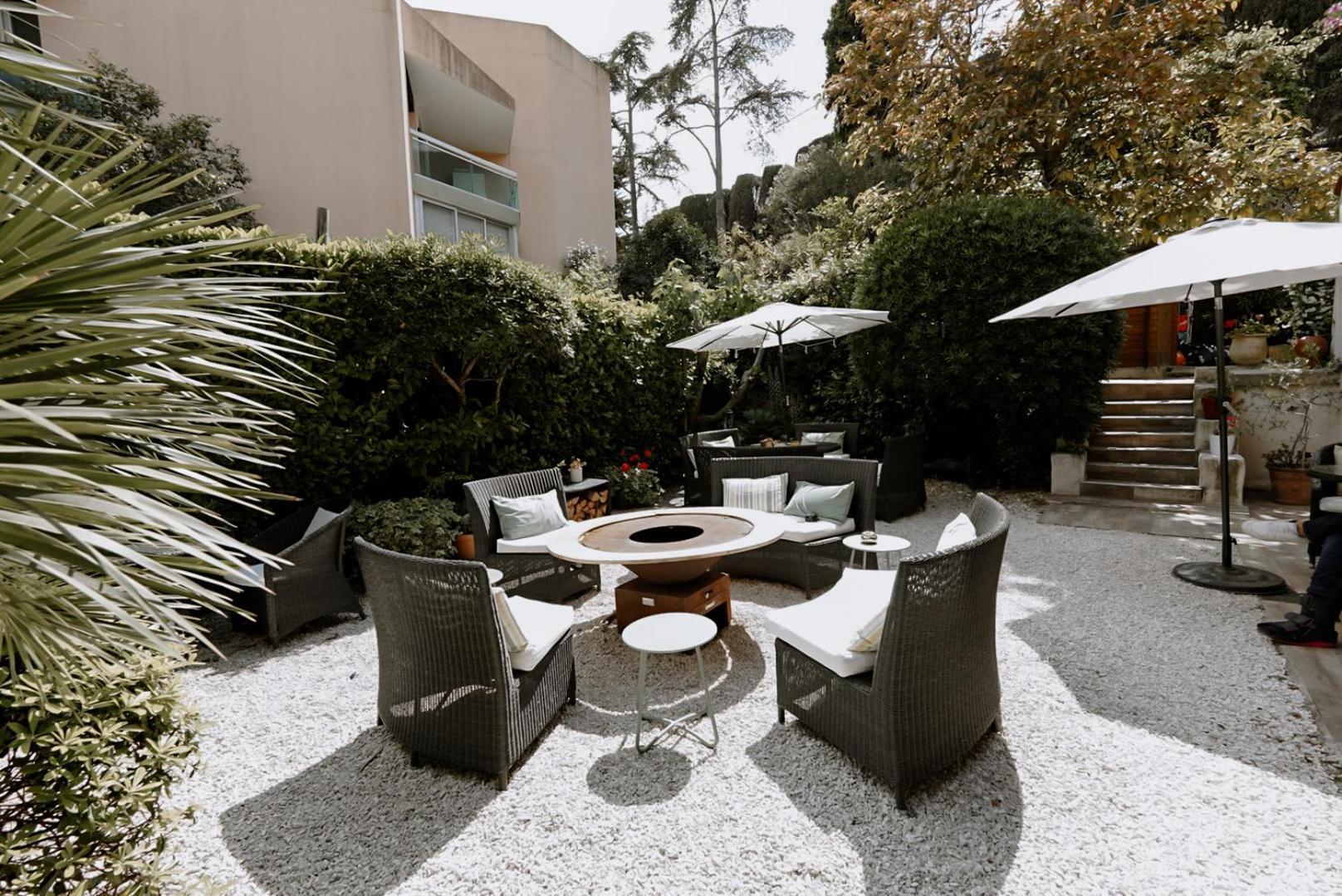 Idéal Séjour - Hôtel de Charme et Atypique Cannes Exterior foto
