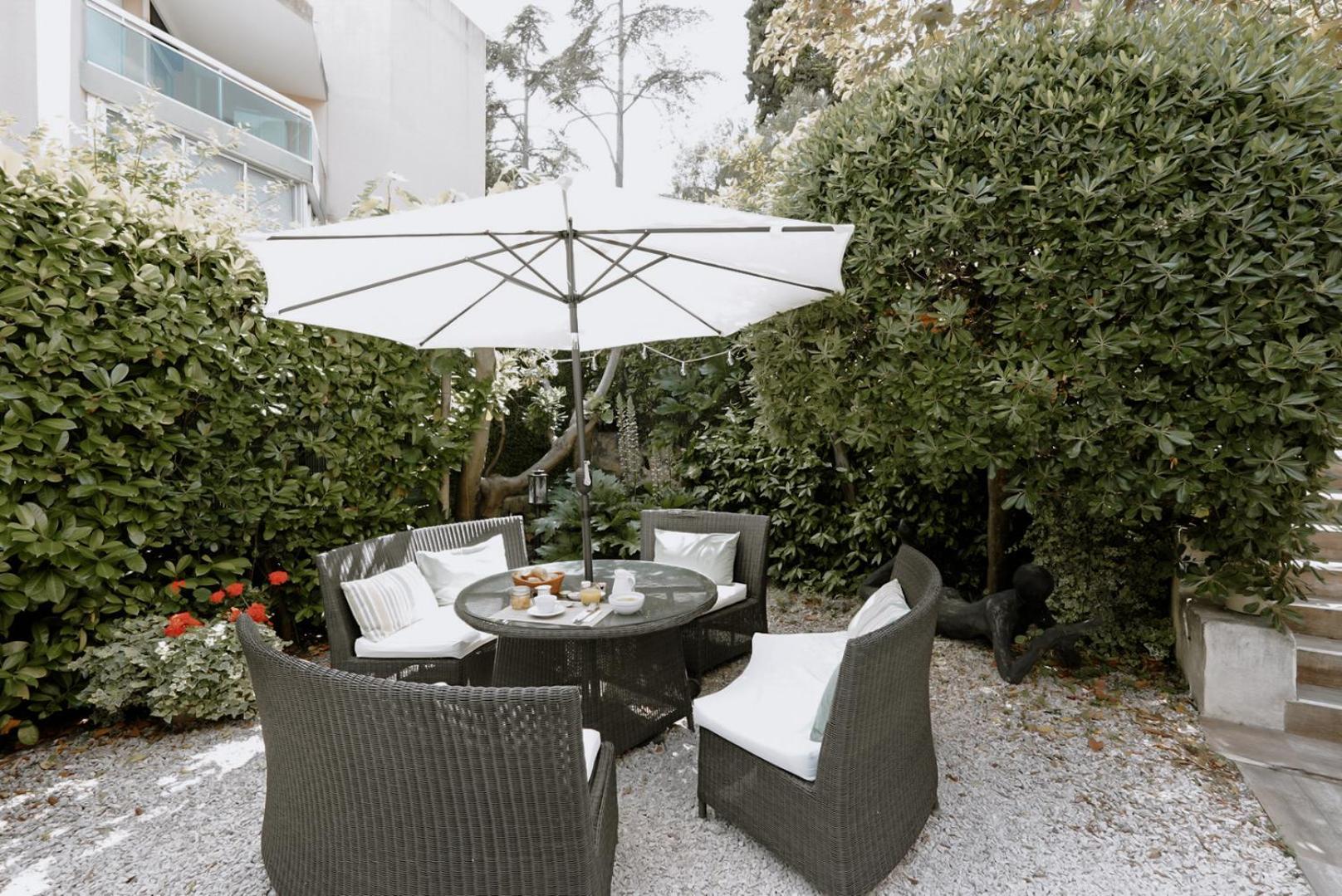 Idéal Séjour - Hôtel de Charme et Atypique Cannes Exterior foto